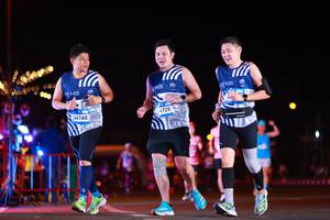 BIB: 44168, 4725
                            <button type="button" onclick="openModal(23007665)" class="btn btn-primary btn-sm float-right btn-popup" data-toggle="modal" data-target=".modal-high-quality">
                        <i class="fas fa-shopping-cart"></i> Add to Cart
                    </button>
                                            <button type="button" onclick="isThisMe(23007665, true)" class="btn btn-success btn-sm float-right btn-popup btn-isme hidden" data-toggle="tooltip" data-placement="bottom" title="นี่คือรูปของคุณใช่ไหม คลิกที่นี่เพื่อเอาเข้าอัลบั้ม">
                        <i class="fas fa-plus"></i> Add to album
                    </button>
                    <button type="button" onclick="isThisMe(23007665, false)" class="btn btn-warning btn-sm float-right btn-popup btn-isnotme hidden">
                        <i class="fas fa-ban"></i> Remove from album
                    </button>